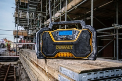 DEWALT DCR029-GB 18V XR Compact Bluetooth Radio - Bare Unit